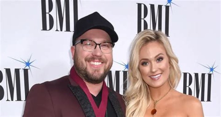 Mitchell Tenpenny - Bio, Age, Wiki, Facts and Family