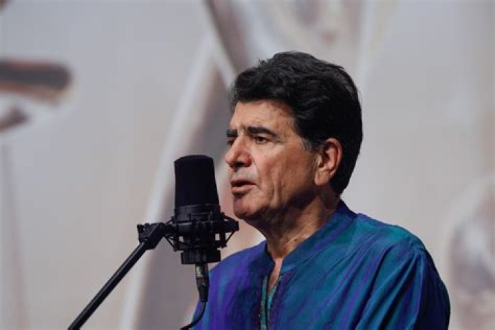 Mohammad-Reza Shajarian - Bio, Age, Wiki, Facts and Family