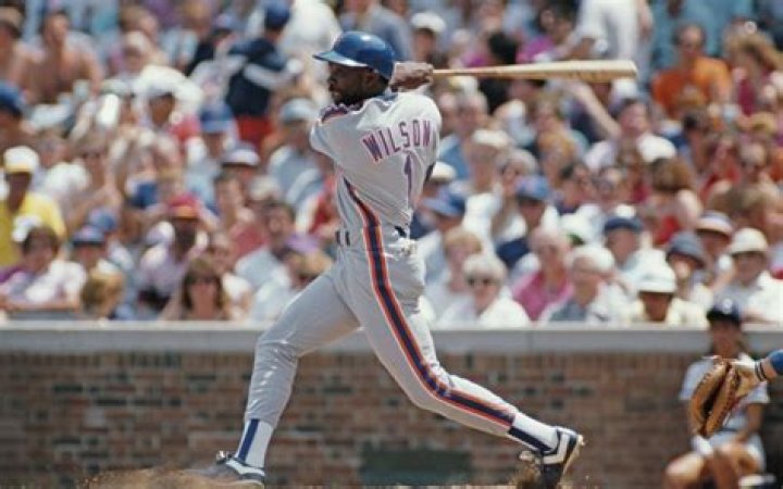 Mookie Wilson - Bio, Age, net worth, Wiki, Facts and Family