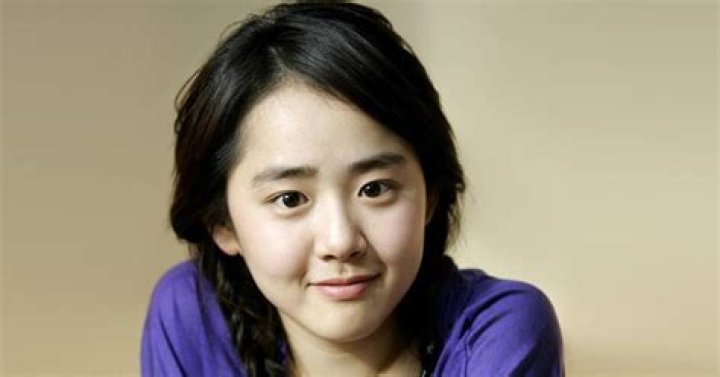 Moon Geun-young - Bio, Age, Wiki, Facts and Family