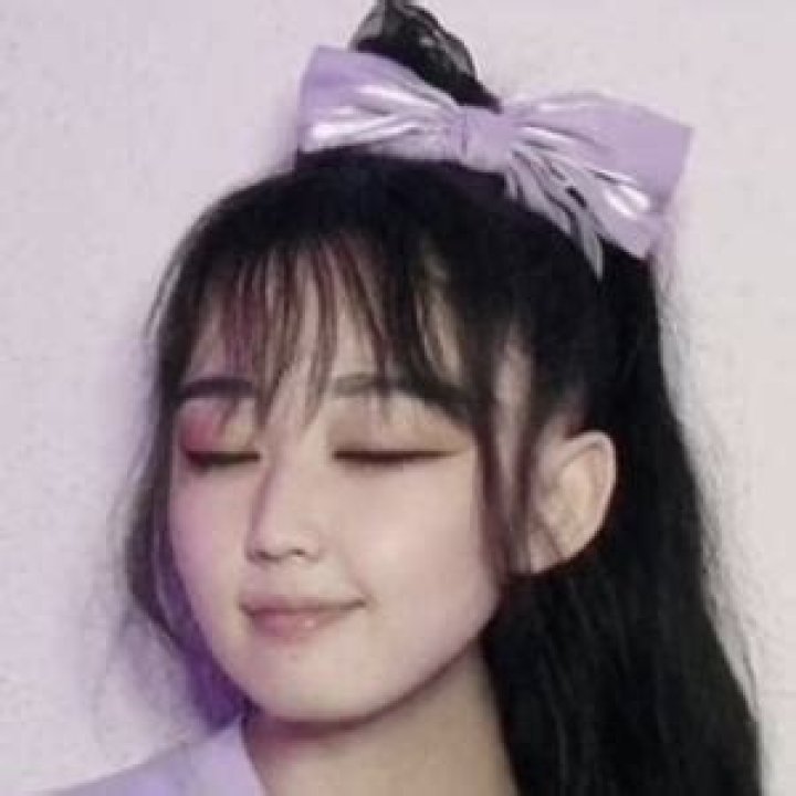 mooncakeva (webvideostar) - Biography, Age, Net Worth, Wikipedia, Spotify, TikTok, Facebook, Facts and Family