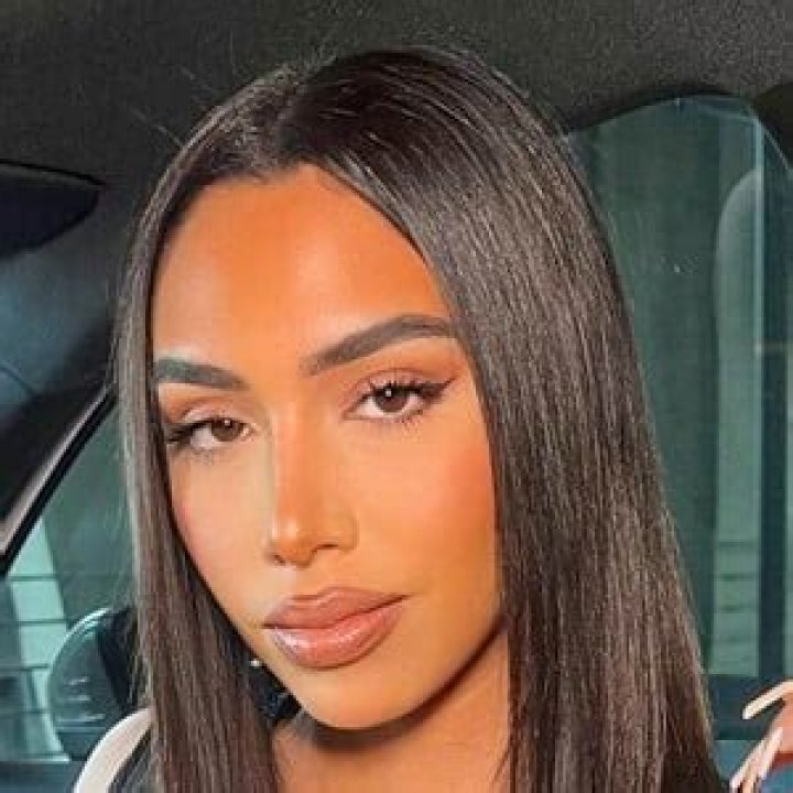 Morelia De La Hoya: Instagram Star Detailed Bio, Age, Birthday, & Height Insights and more