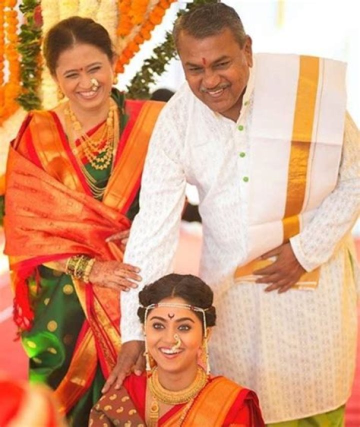 Mrunmayee Deshpande - Bio, Age, Wiki, Facts and Family