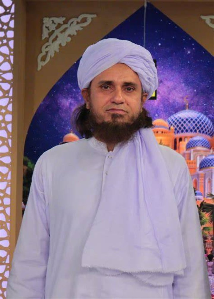 Mufti Tariq Masood: YouTube Star Detailed Bio, Age, Birthday, & Height Insights and more