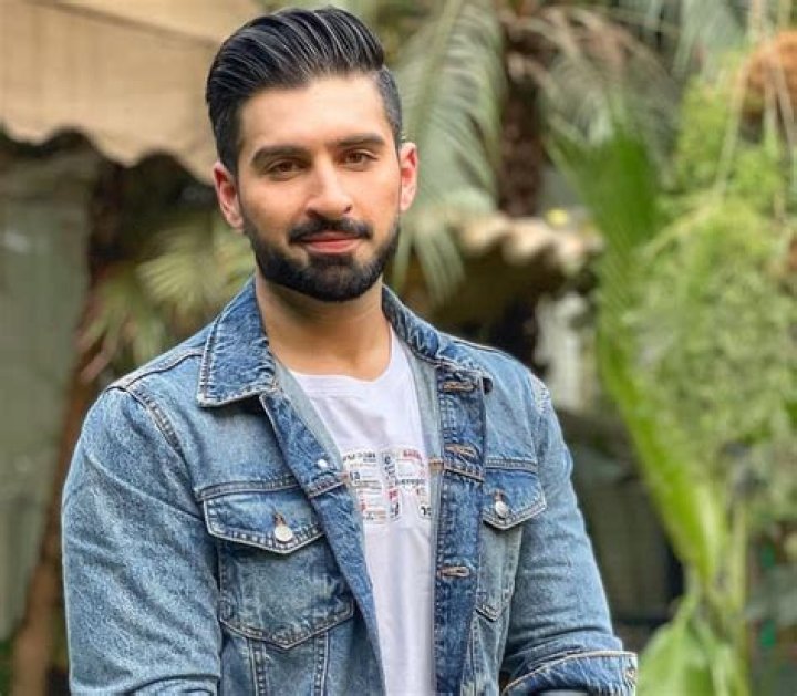 Muneeb Butt - Bio, Age, Wiki, Facts and Family