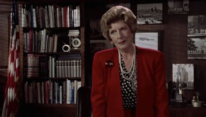 Nancy Marchand - Bio, Age, Wiki, Facts and Family