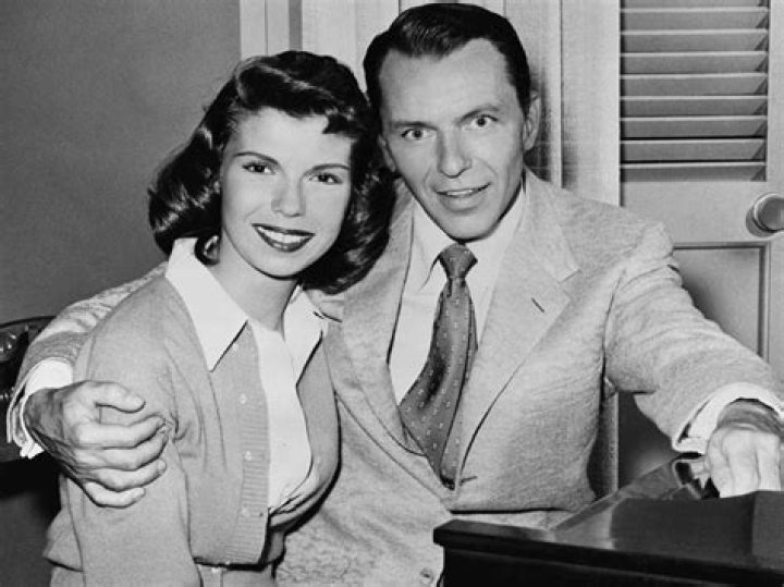 Nancy Sinatra - Bio, Age, Wiki, Facts and Family