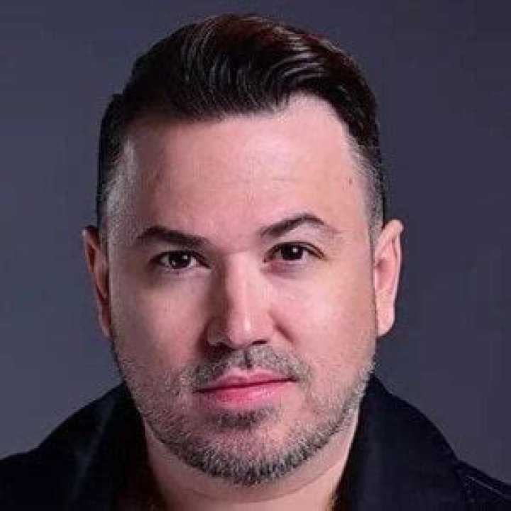 Nando de la Gente: Comedian Detailed Bio, Age, Birthday, & Height Insights and more