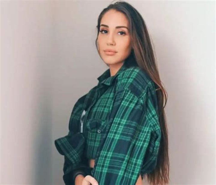 Naomi Ross - Bio, Age, Wiki, Facts and Family