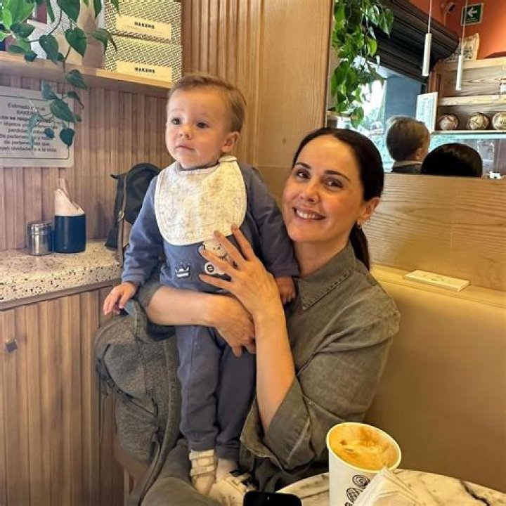 Natalia Esperon - Bio, Age, Wiki, Facts and Family