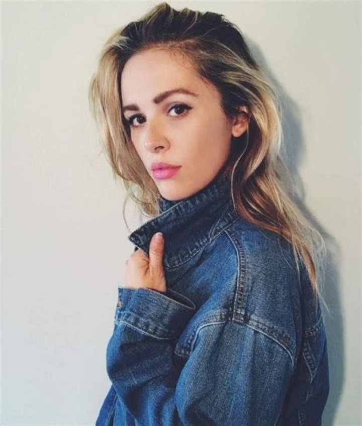 Natalie Hall - Bio, Age, Wiki, Facts and Family