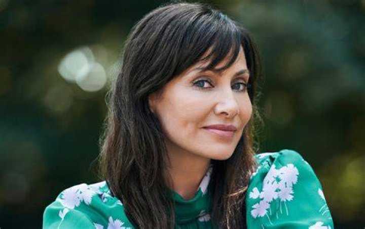Natalie Imbruglia - Bio, Age, Wiki, Facts and Family