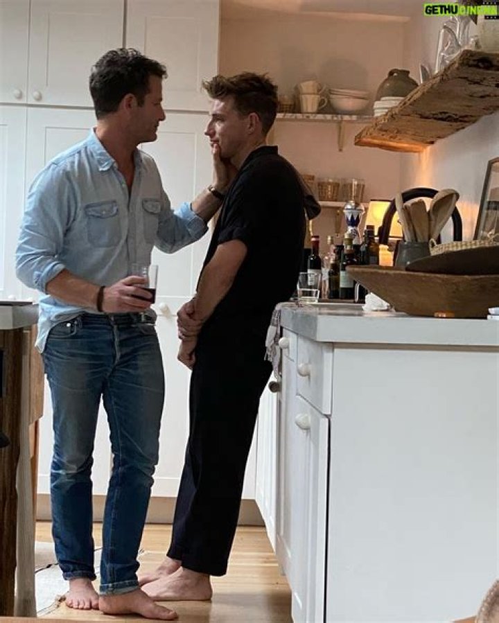Nate Berkus - Bio, Age, net worth, height, Wiki, Facts and Family
