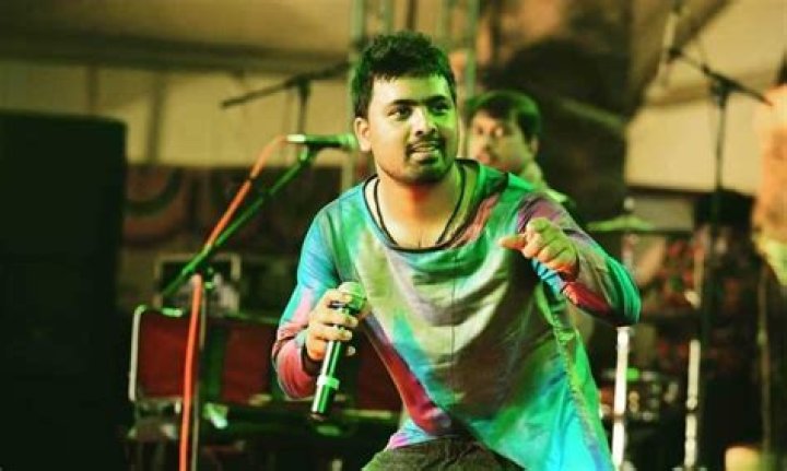 Naveen Sajju - Bio, Age, Wiki, Facts and Family