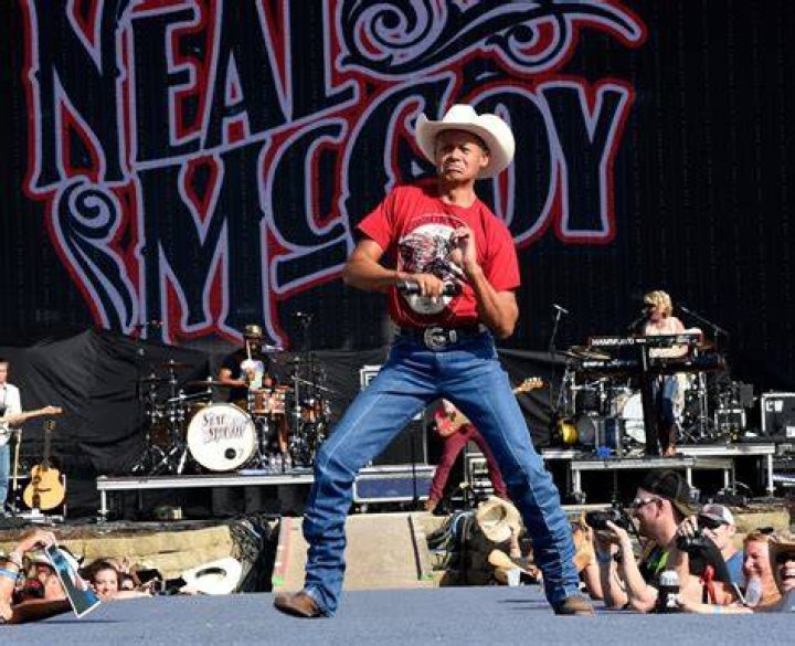 Neal McCoy - Bio, Age, net worth, Wiki, Facts and Family