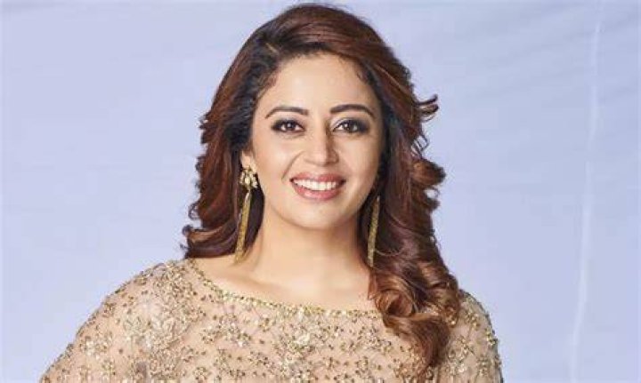 Neha Pendse - Bio, Age, Wiki, Facts and Family