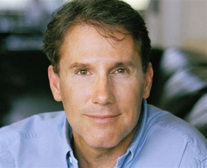 Nicholas Sparks - Bio, Age, net worth, Wiki, Facts and Family
