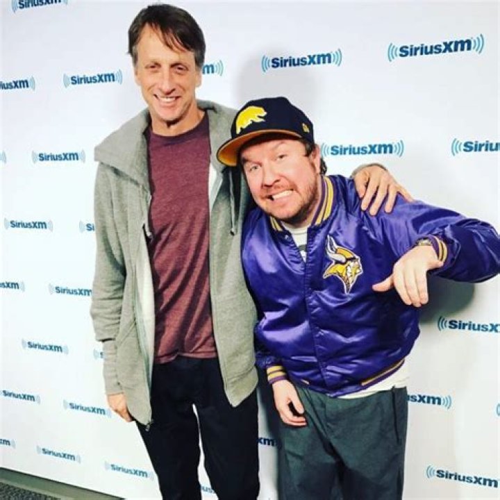 Nick Swardson - Bio, Age, net worth, siblings, height, Wiki, Facts and Family