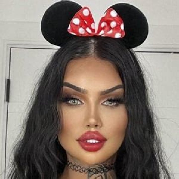 Nicki Valentina Rose - Bio, Age, Wiki, Facts and Family