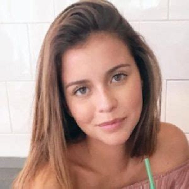 Nicole Falciani - Bio, Age, Wiki, Facts and Family