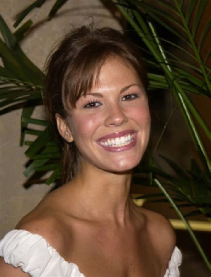Nikki Cox - Bio, Age, Wiki, Facts and Family