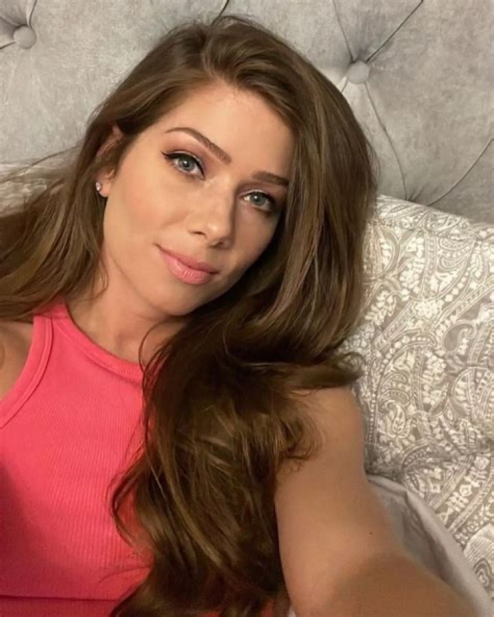 Nikki Sanderson - Bio, Age, Wiki, Facts and Family