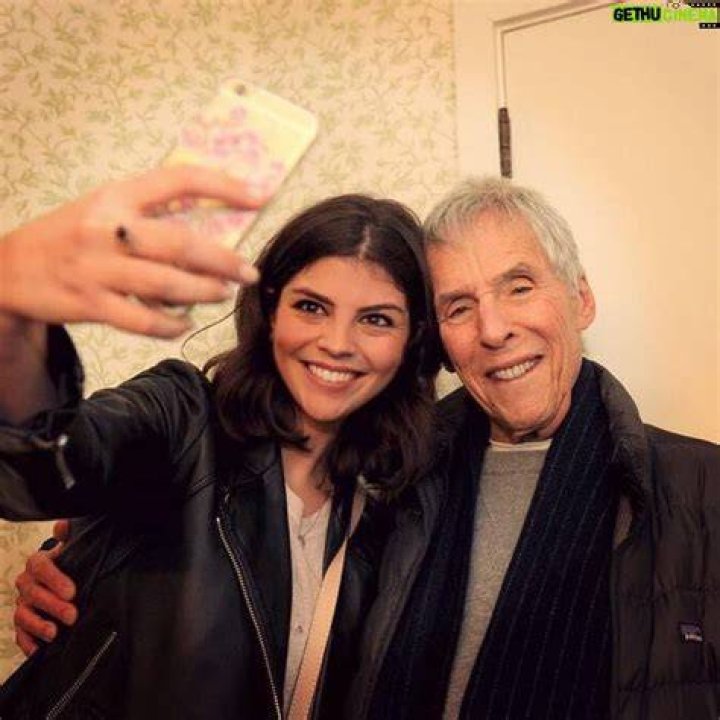 Nikki Yanofsky - Bio, Age, Wiki, Facts and Family