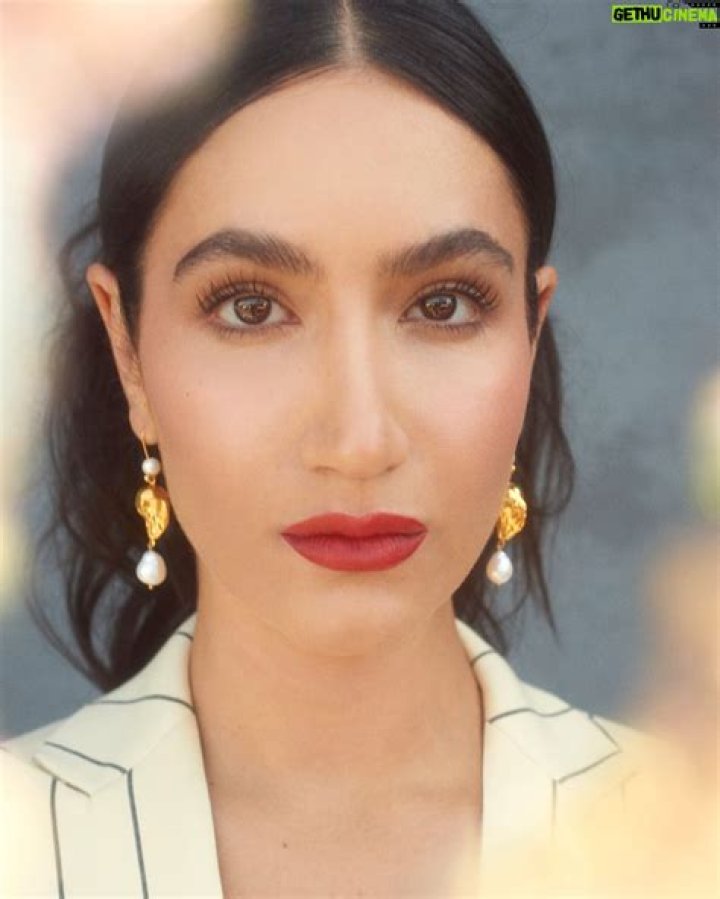 Nikohl Boosheri - Bio, Age, Wiki, Facts and Family