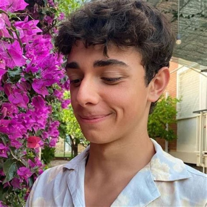 Nikolas Lloyd - Biography, Age, Wiki, Facts and Family