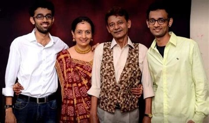 Nikunj Lotia - Bio, Age, Wiki, Facts and Family