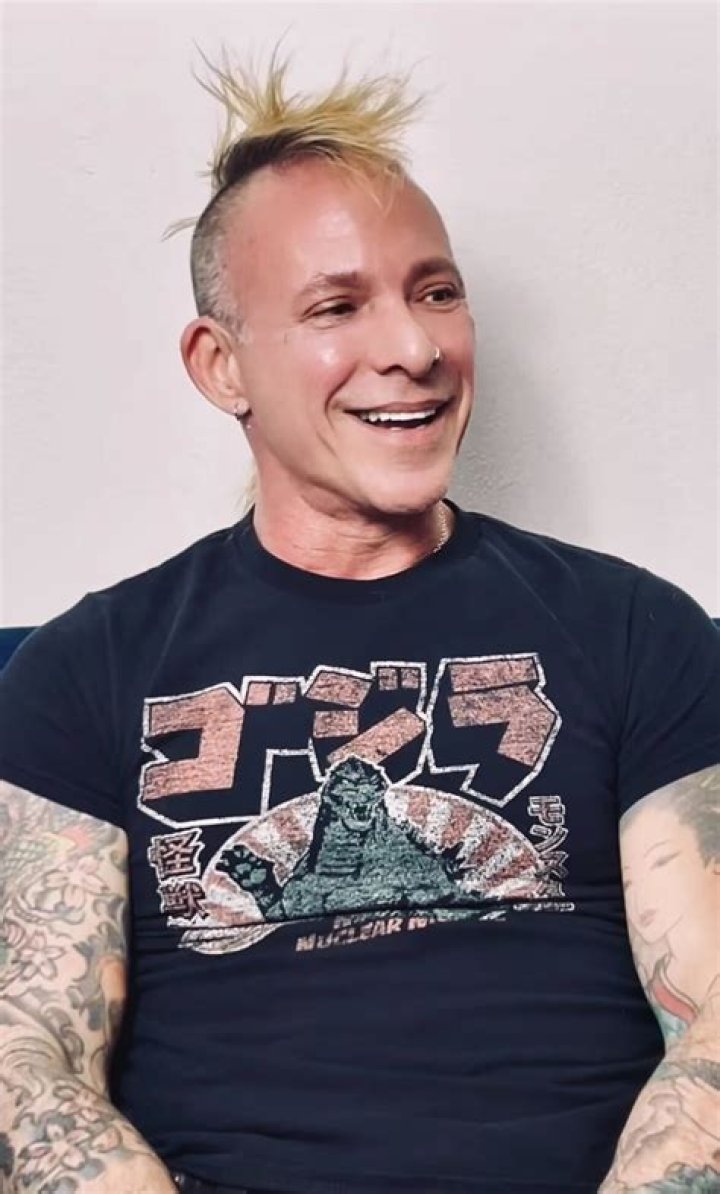 Noah Hathaway - Bio, Age, net worth, height, Wiki, Facts and Family