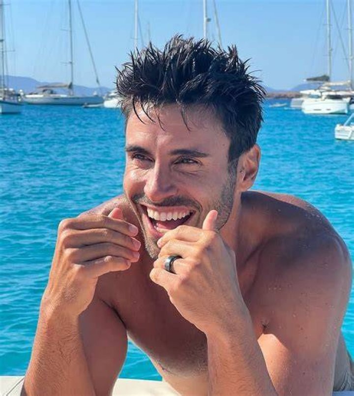 Noel Bayarri - Bio, Age, Wiki, Facts and Family