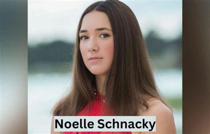 Noelle Schnacky (webvideostar) - Biography, Age, Net Worth, Wikipedia, Spotify, TikTok, Facebook, Facts and Family