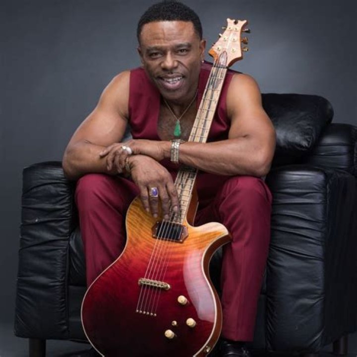Norman Brown - Bio, Age, Wiki, Facts and Family