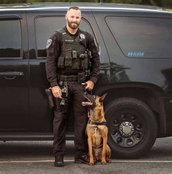 Officer Daniels - Bio, Age, Wiki, Facts and Family