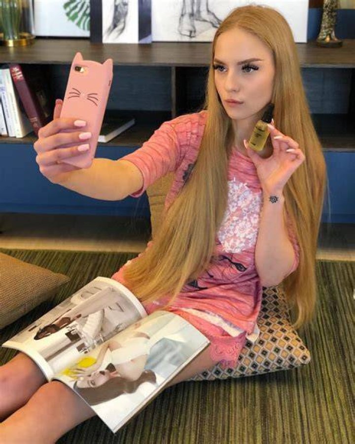 Oksana Neveselaya - Bio, Age, Wiki, Facts and Family