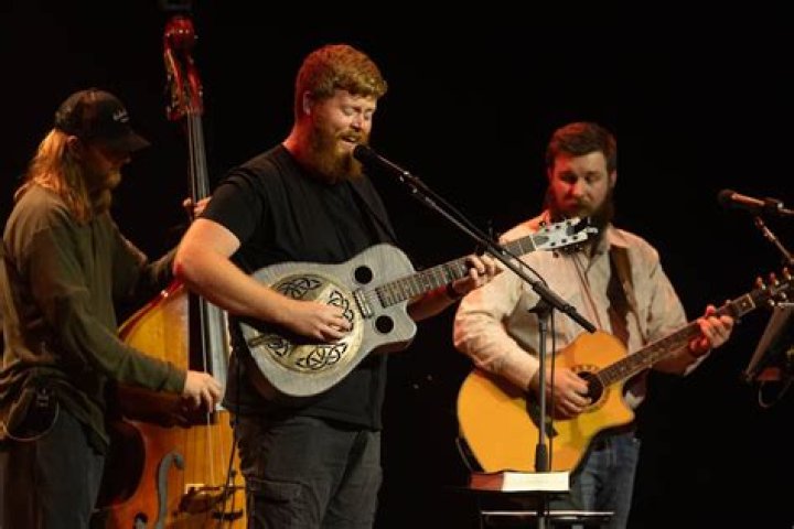 Oliver Anthony: Country Singer Detailed Bio, Age, Birthday, & Height Insights and more