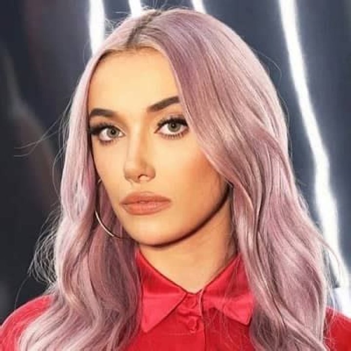 Olivia O'Brien - Bio, Age, Wiki, Facts and Family