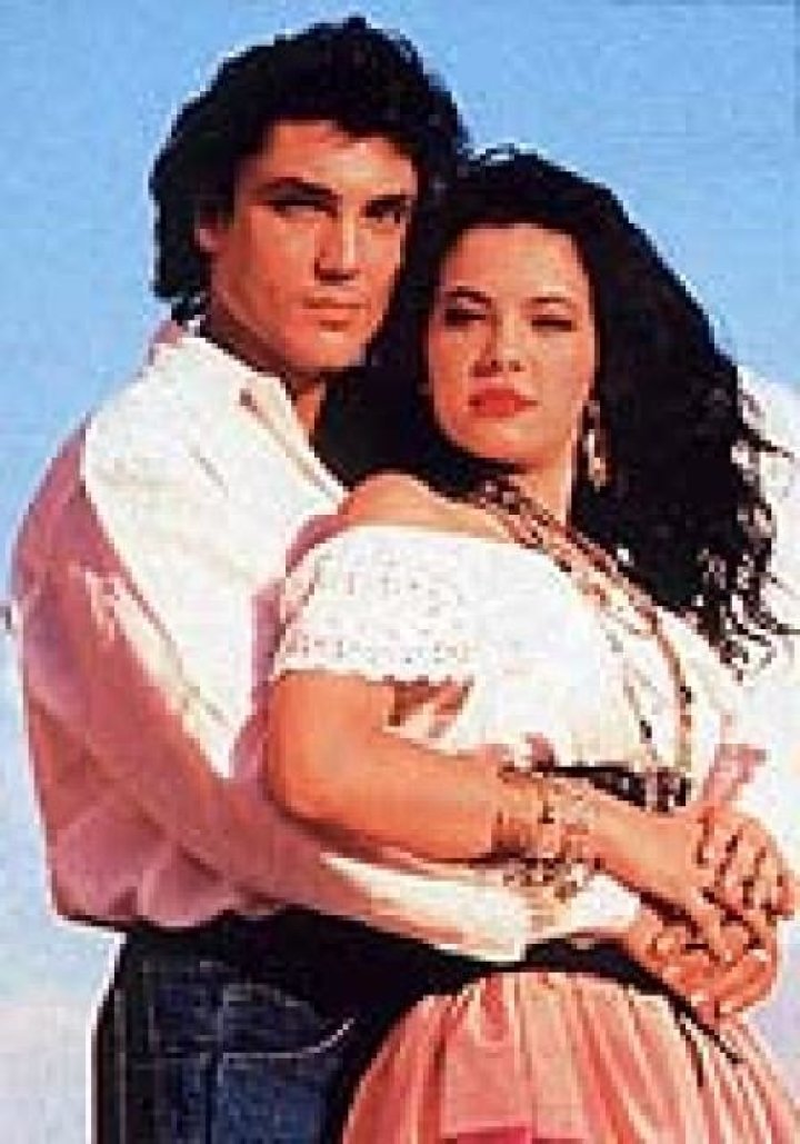 Osvaldo Rios - Bio, Age, Wiki, Facts and Family