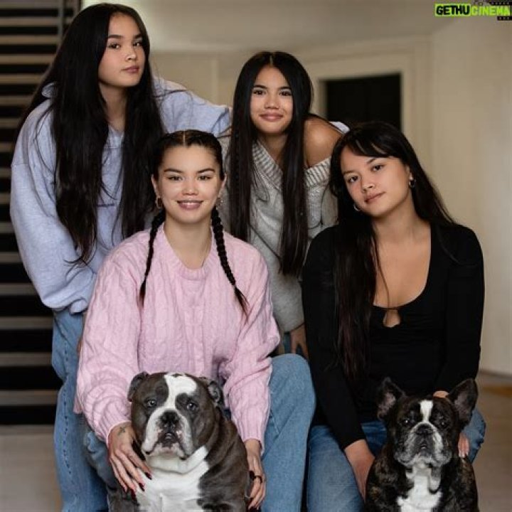 Paris Berelc - Bio, Age, Wiki, Facts and Family