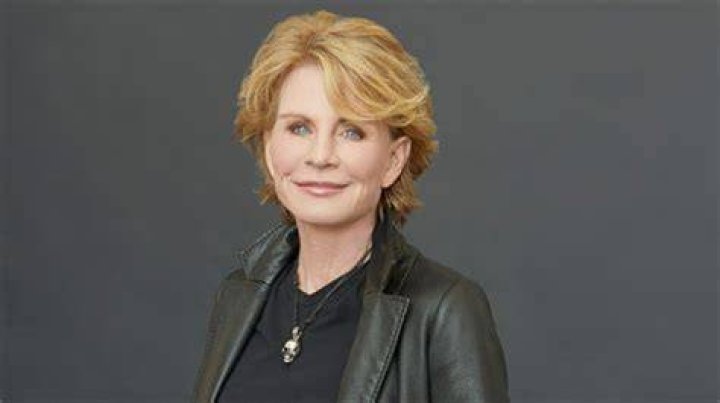 Patricia Cornwell - Bio, Age, Wiki, Facts and Family