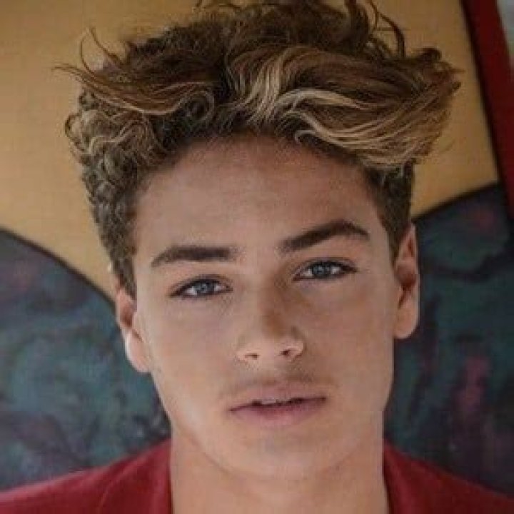 Patrick Michael Heaney - Bio, Age, height, weight, Wiki, Facts and Family