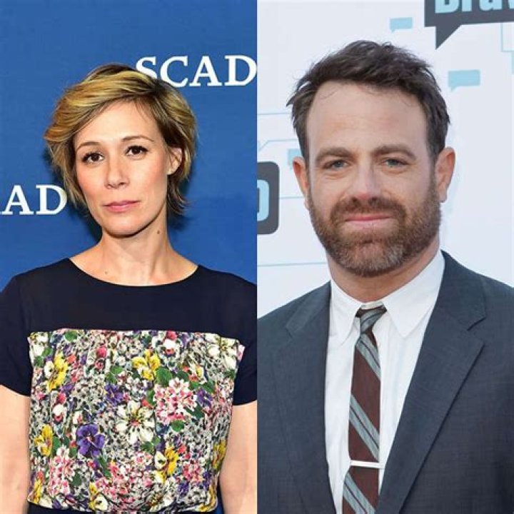 Paul Adelstein - Bio, Age, net worth, height, Wiki, Facts and Family