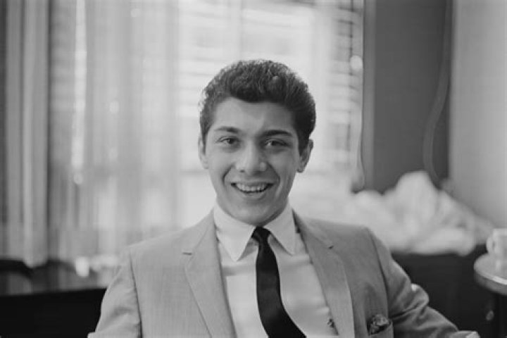 Paul Anka - Bio, Age, net worth, weight, height, Wiki, Facts and Family