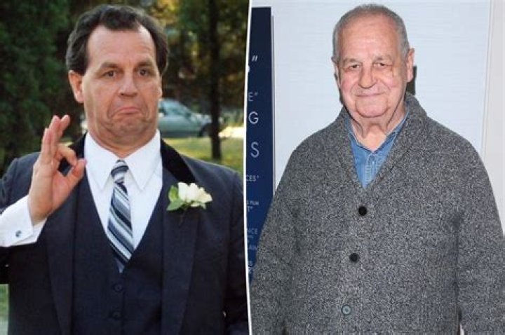 Paul Dooley - Bio, Age, height, Wiki, Facts and Family