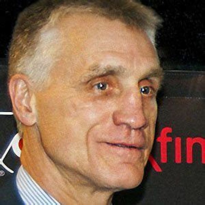 Paul Holmgren - Bio, Age, weight, height, Wiki, Facts and Family