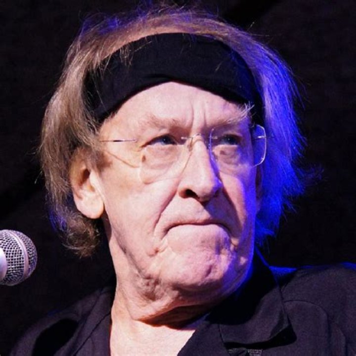 Paul Kantner - Bio, Age, net worth, Wiki, Facts and Family
