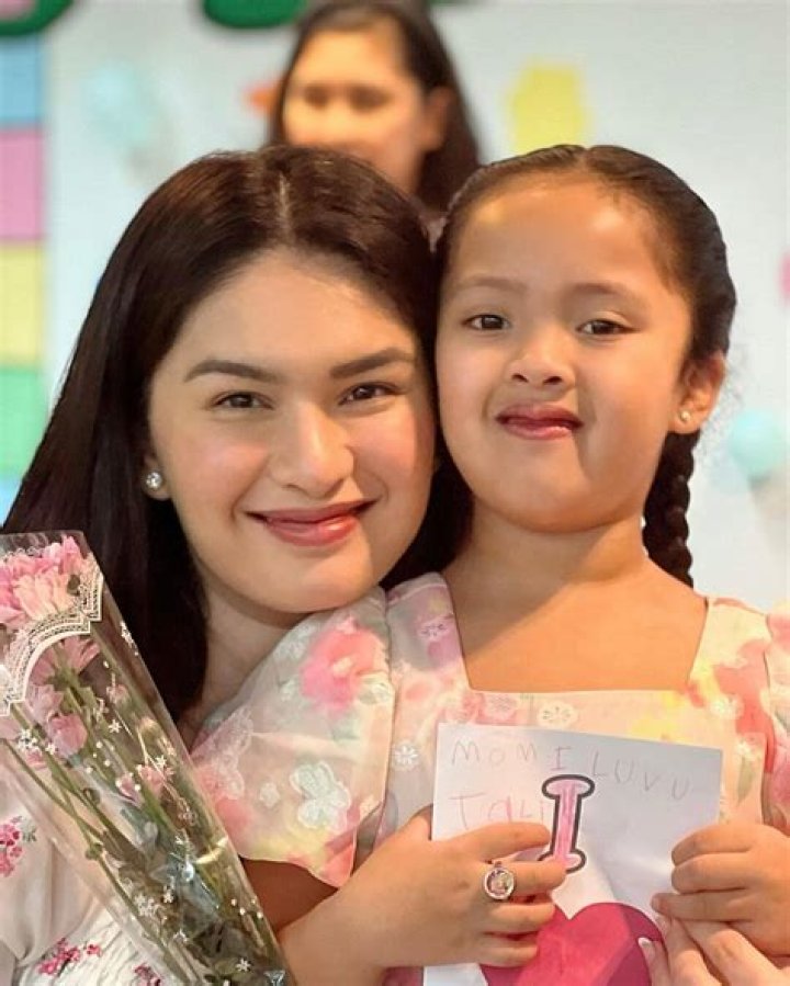 Pauleen Luna - Bio, Age, Wiki, Facts and Family