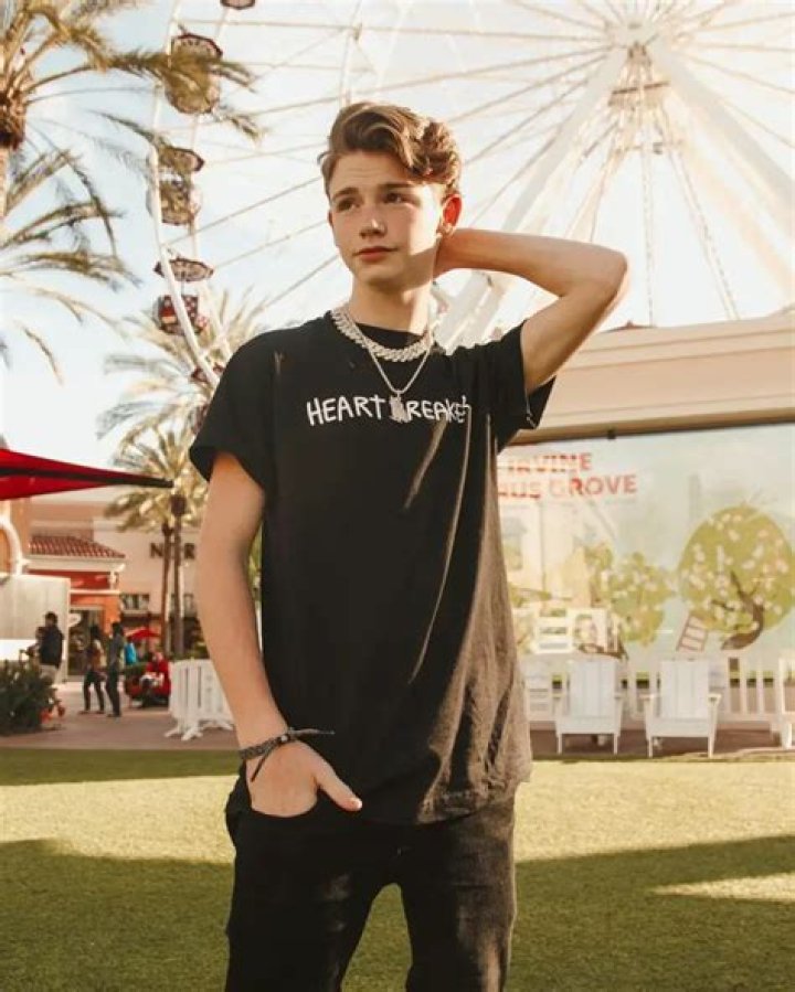 Payton Moormeier - Bio, Age, height, weight, Wiki, Facts and Family