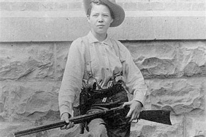 Pearl Hart - Bio, Age, Wiki, Facts and Family